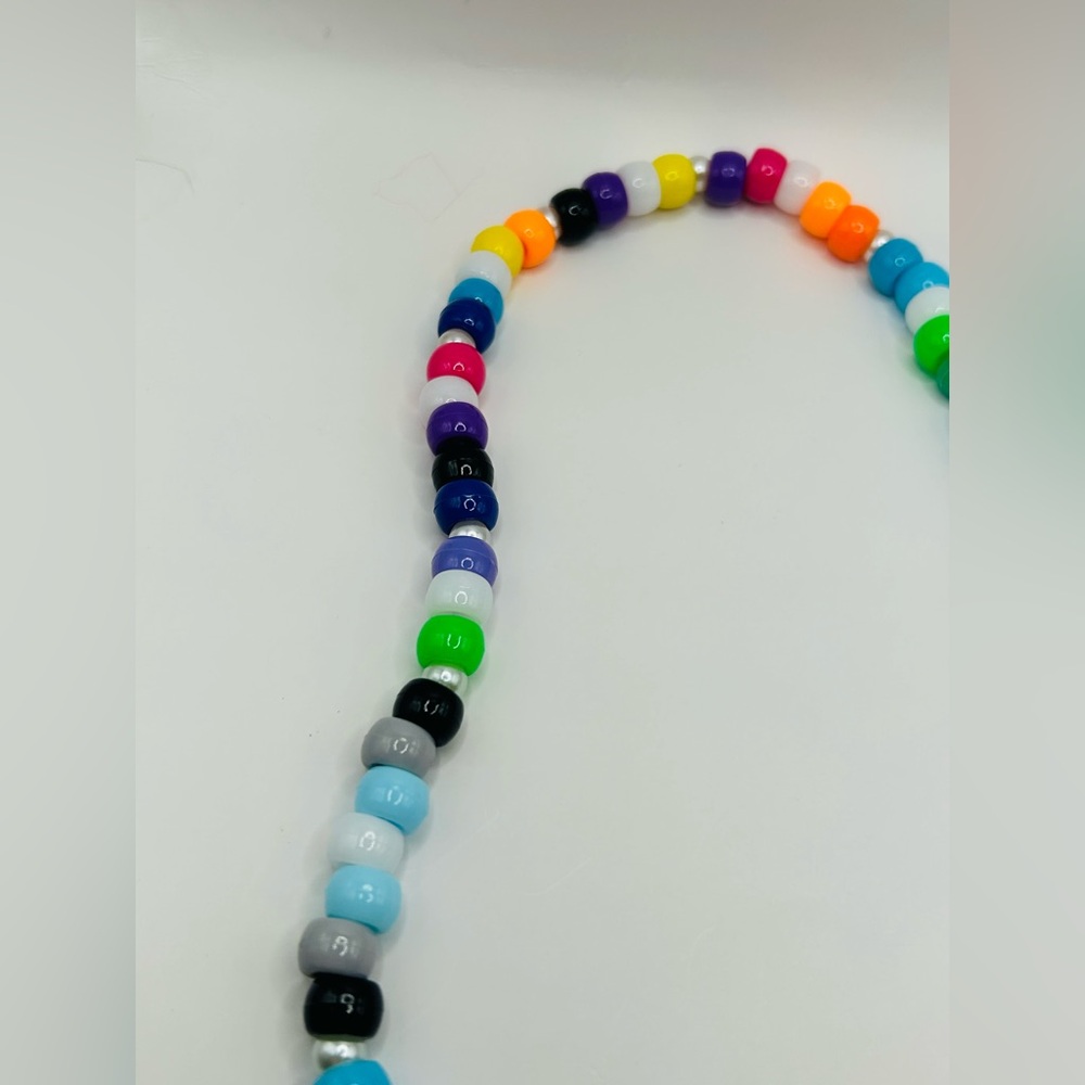 Pride Kandi Necklace with 13 Flags - Picture 3 of 6